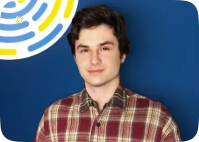 Фото Дмитрий Татаринов, UX/UI-дизайнер «Поисковая индустрия»