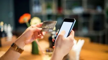 Свыше 60% клиентов в регионах совершают покупки со смартфона